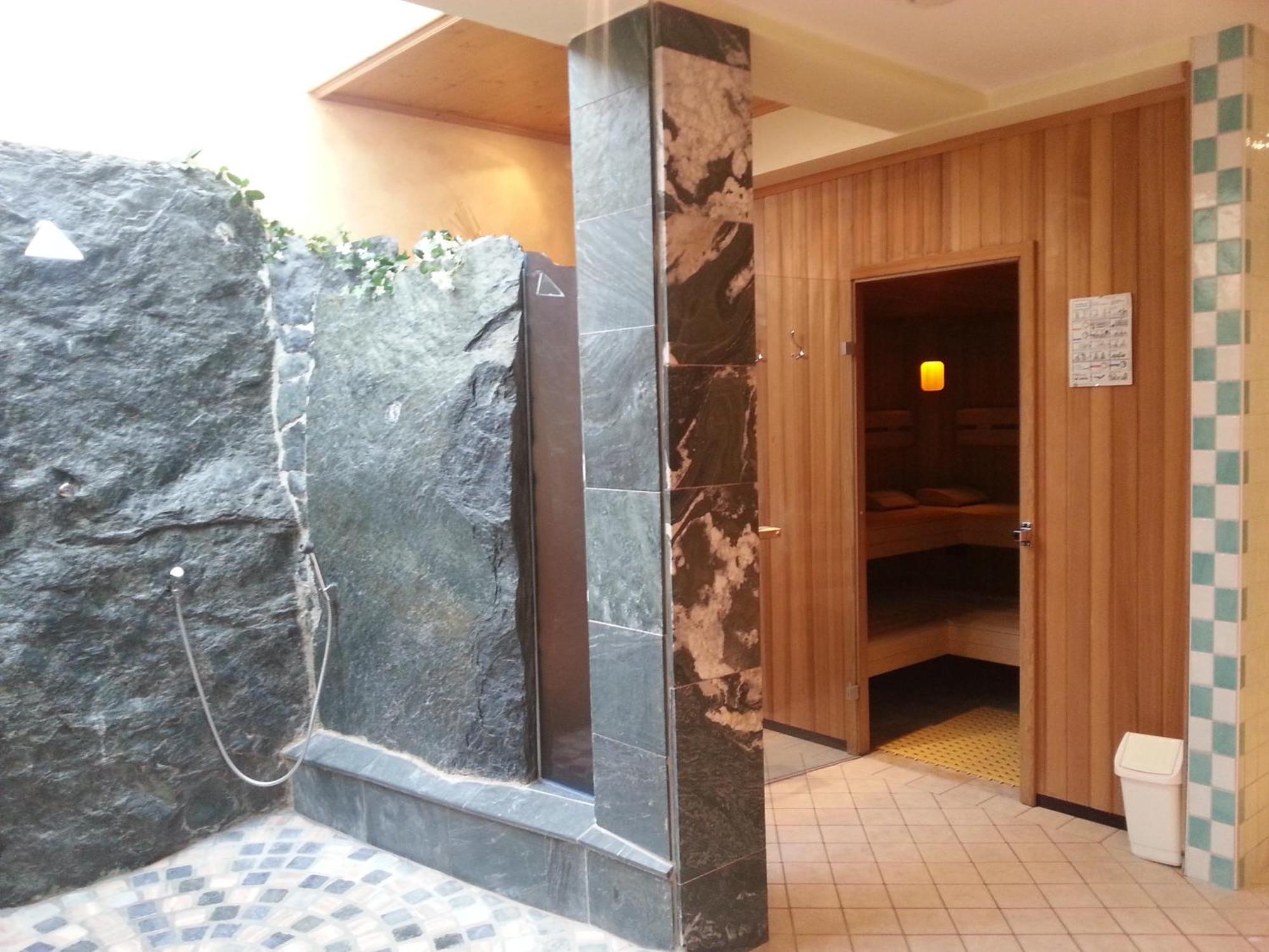 Pension Rieder Kaprun Exterior photo