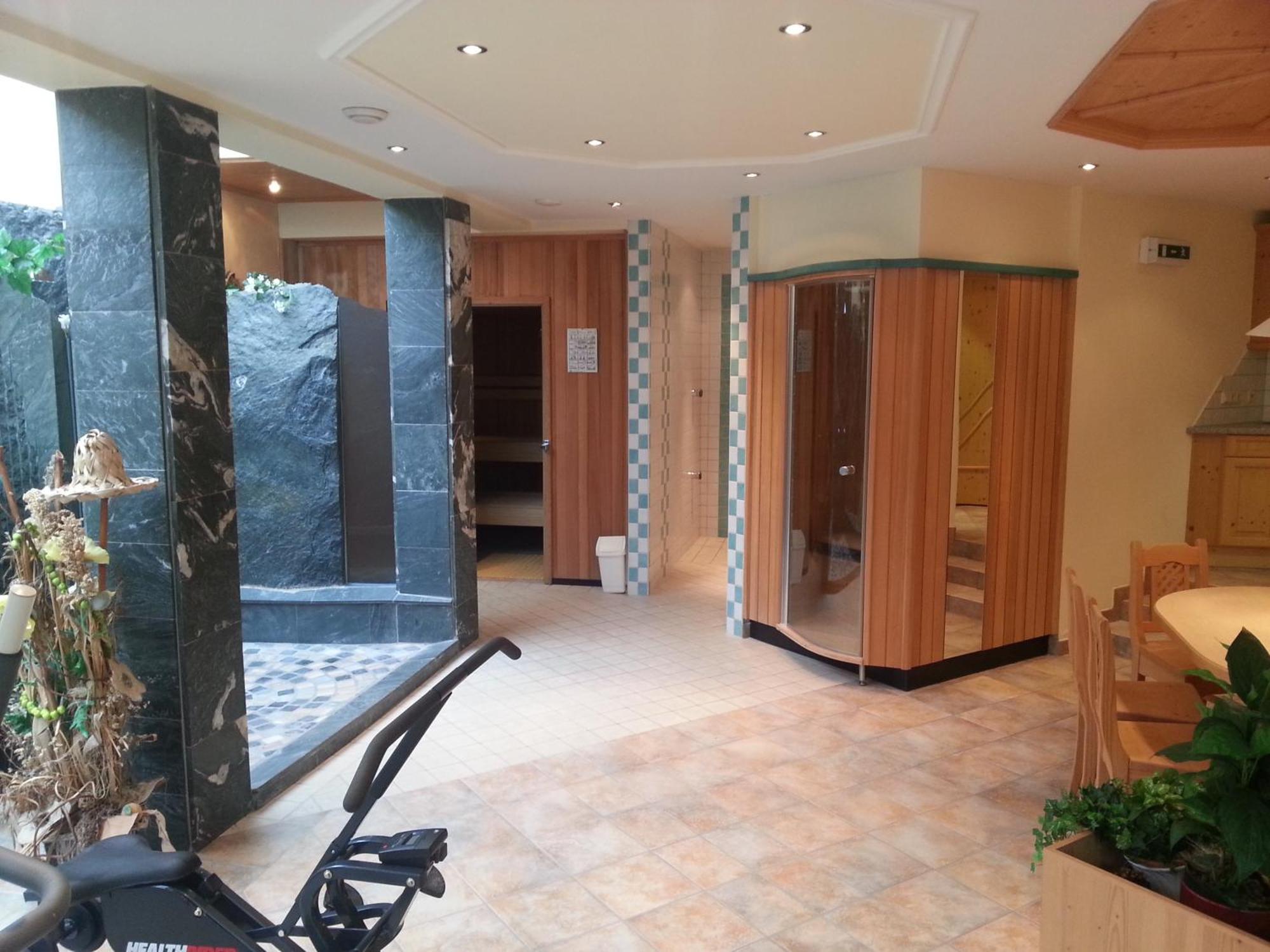 Pension Rieder Kaprun Exterior photo
