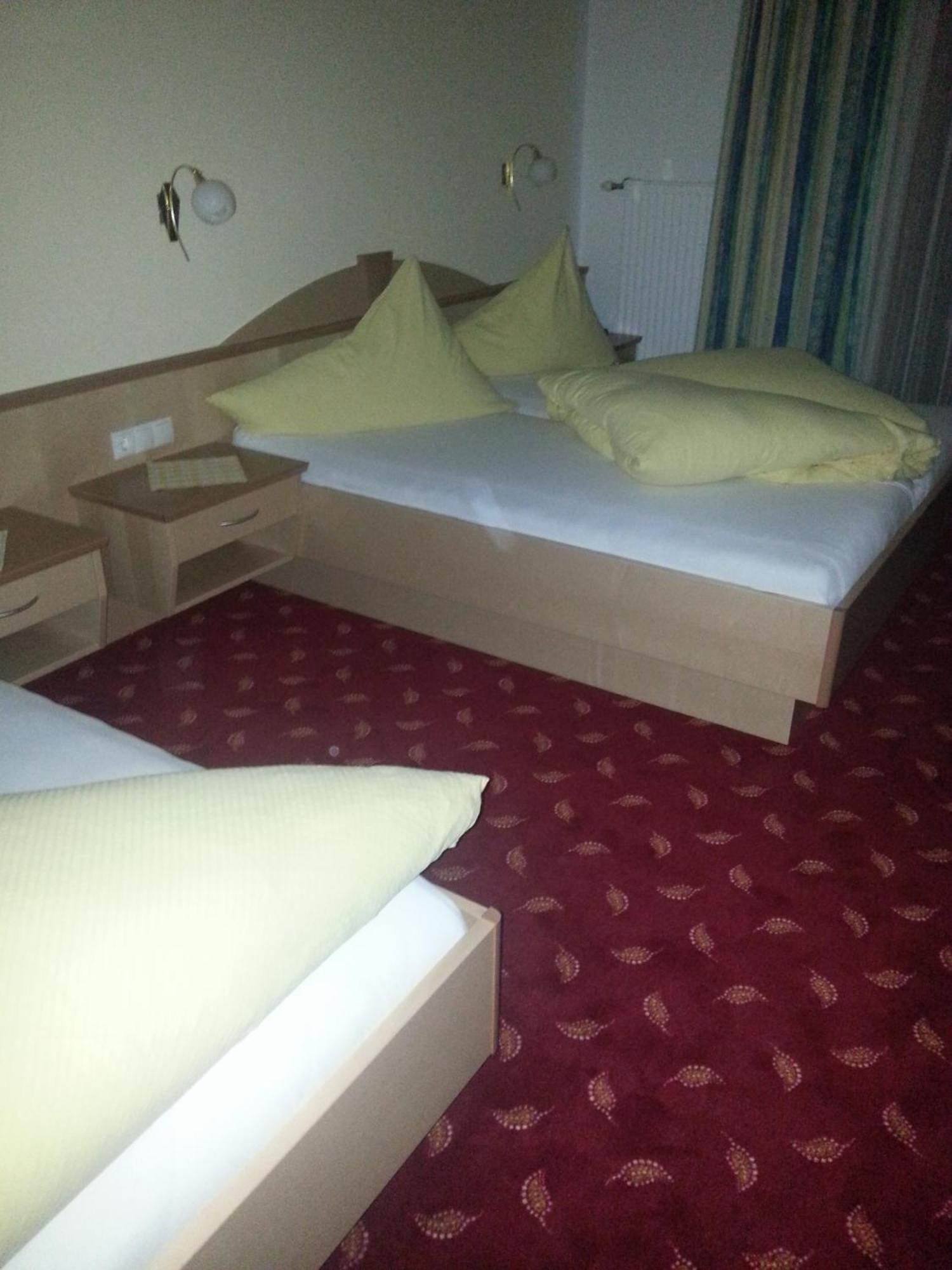 Pension Rieder Kaprun Room photo